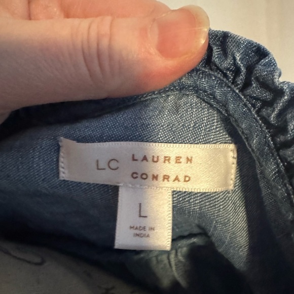 LC Lauren Conrad Denim Blue Blouse - Picture 5 of 6